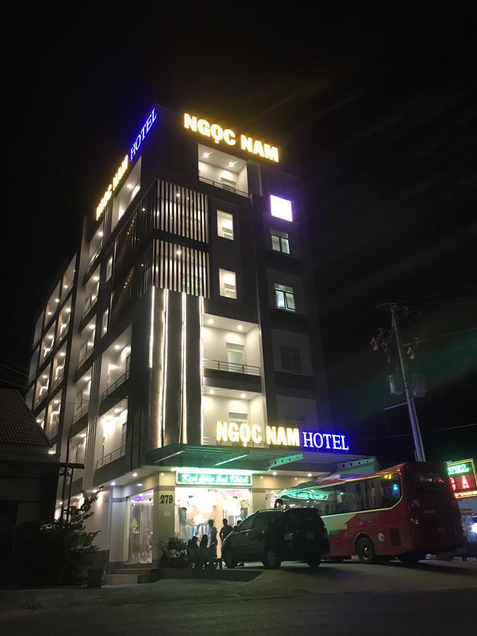 Ham Tan Ngoc Nam Hotel מראה חיצוני תמונה